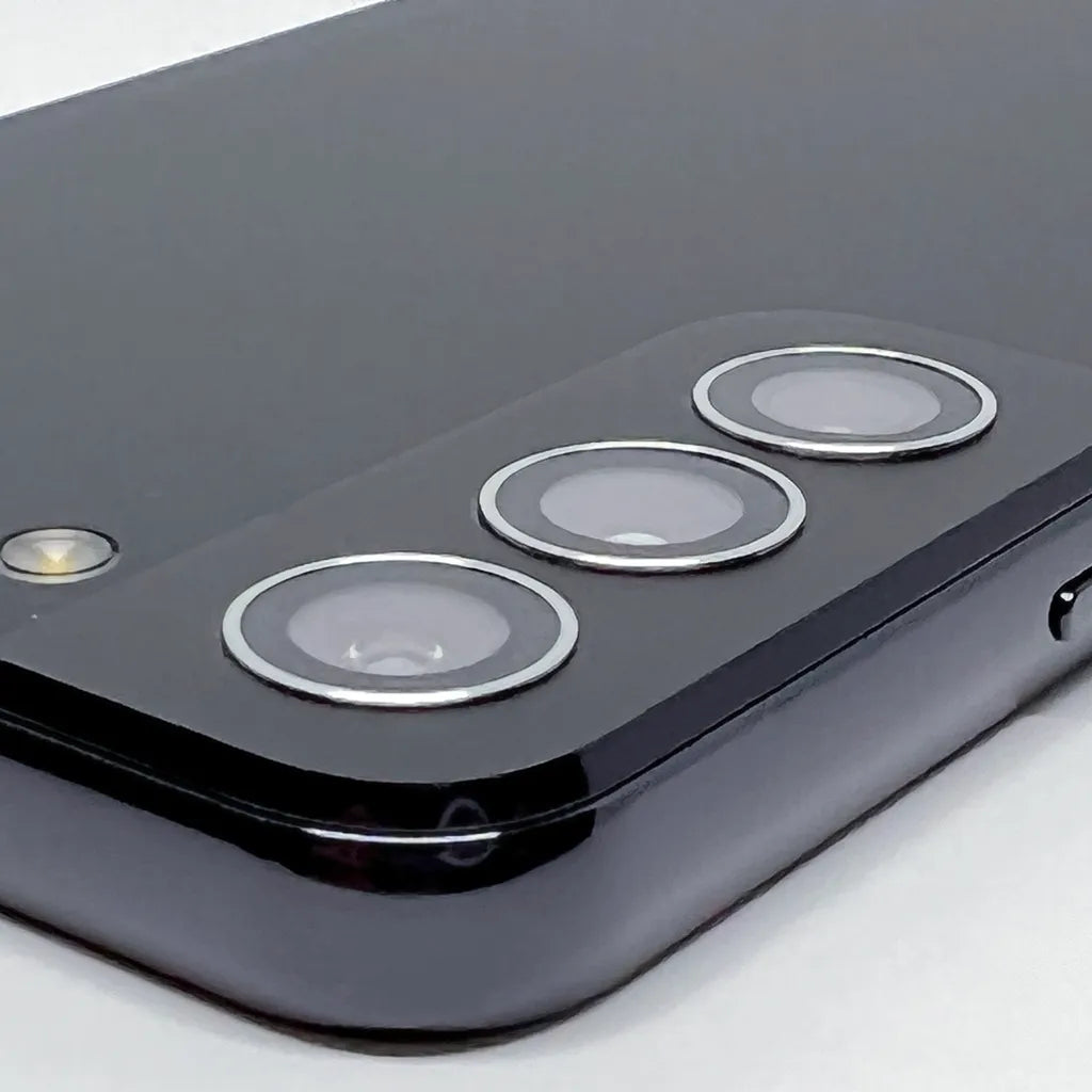 iMos Samsung Galaxy S22 / S22+ Sapphire Lens Protector